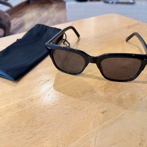 Diff - Stylish Black Sunglasses with Soft Case